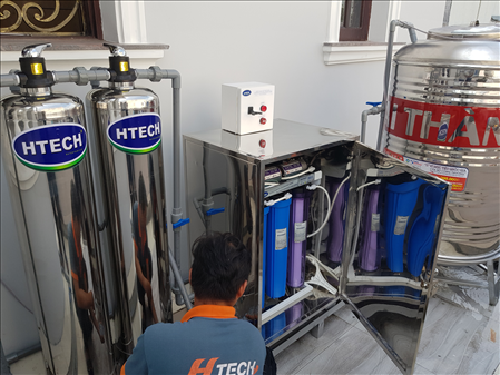 Day chuyen san xuat nuoc skytech ceramic cong suat 200l h 180